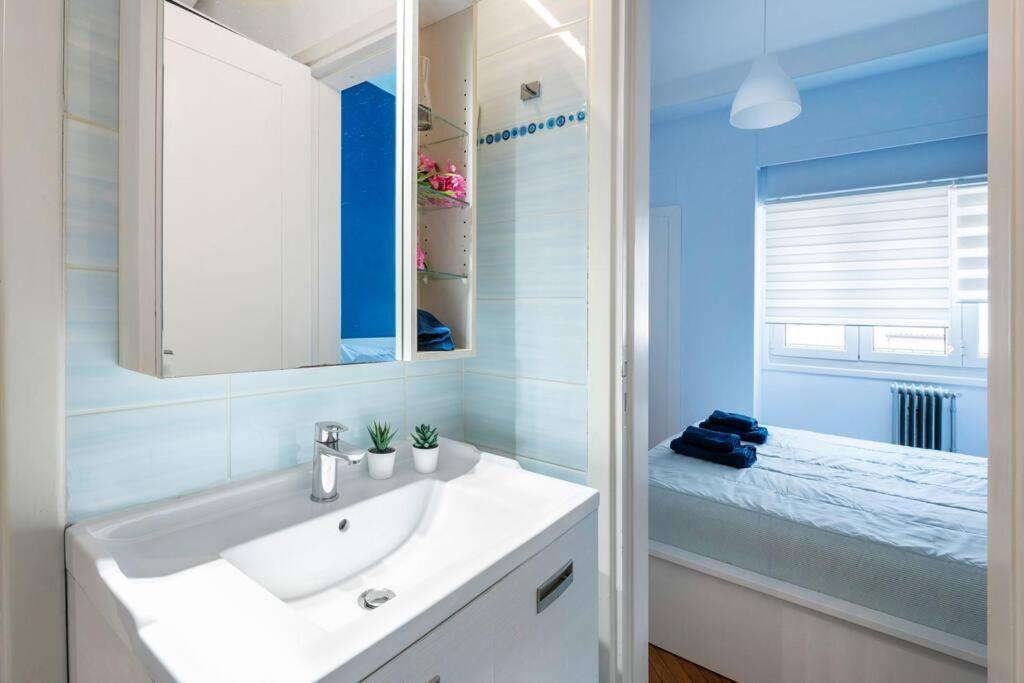 Brilliant 1Br Apt In Kolonaki Apartment Athens Ngoại thất bức ảnh